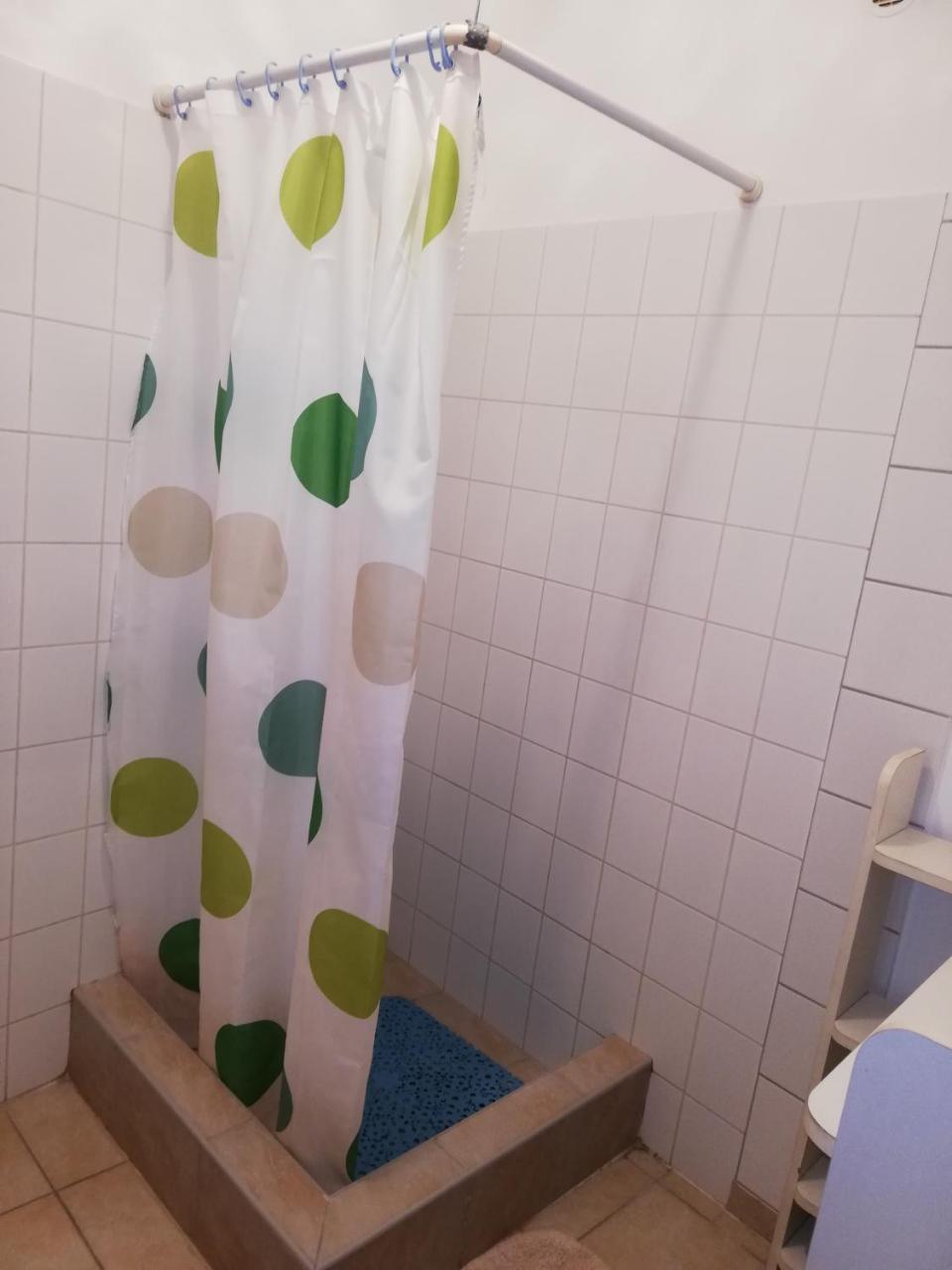 Rakoczi Panzio Hotel Debrecen Buitenkant foto